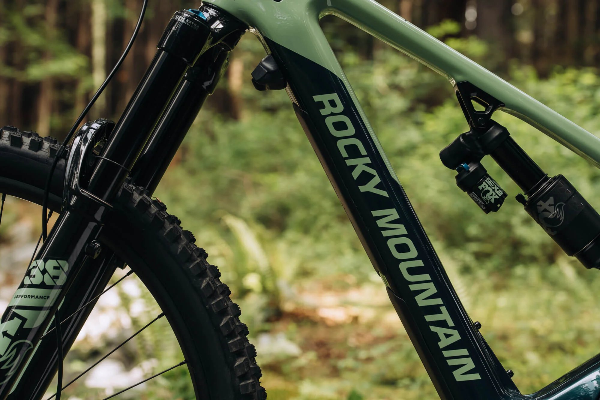 Altitude Powerplay Carbon 70 - Image 4